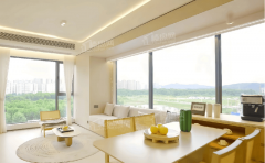 <b>能约上伴侣吃饭、逛街、看片子</b>